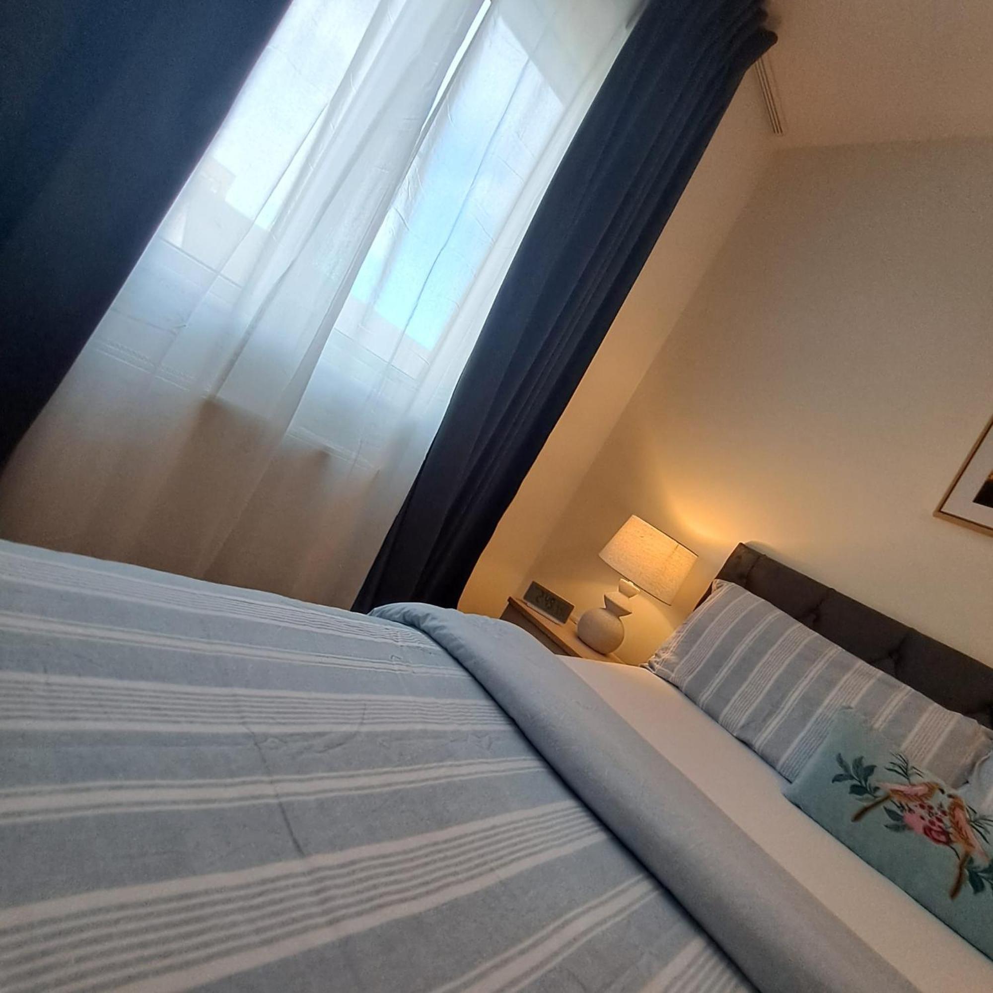 Cozy Bedroom In Lucan, دبلن المظهر الخارجي الصورة